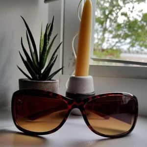 Aeropostale Leopard & Pink Sunglasses.